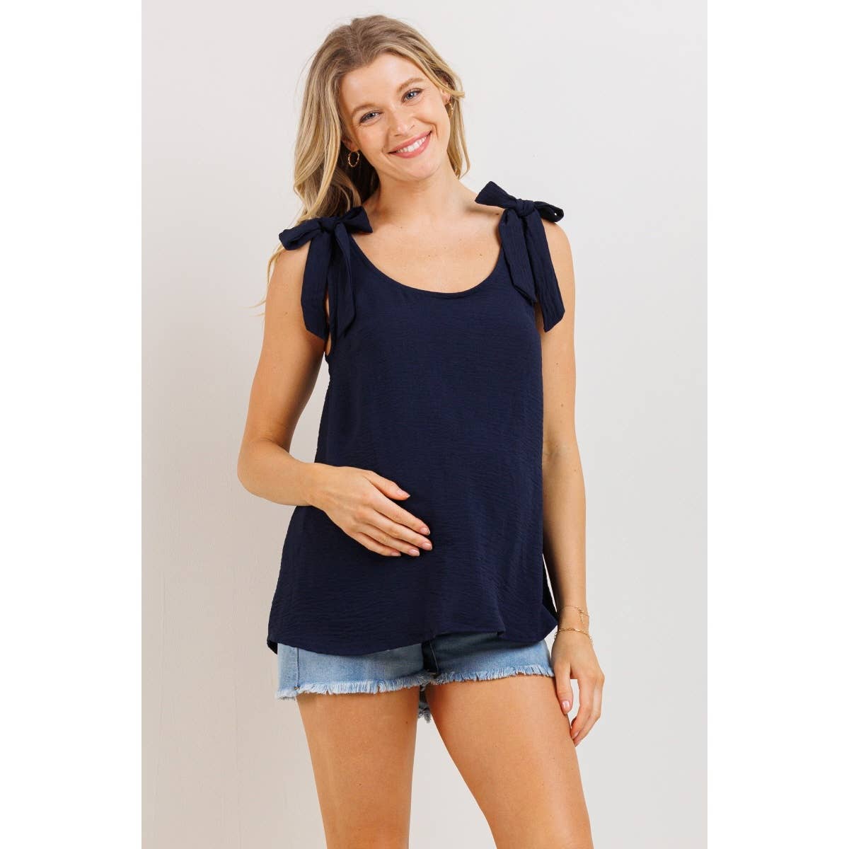 Tie-Strap Maternity Scoop Neck Tank Top
