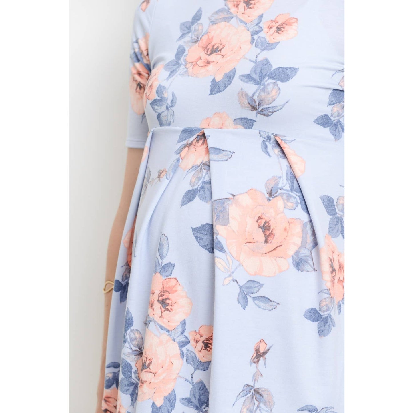 Pleated Quarter Sleeve Floral Maternity Top